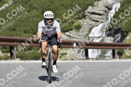 Photo #2751813 | 26-08-2022 10:53 | Passo Dello Stelvio - Waterfall curve BICYCLES