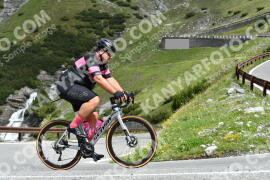 Photo #2178906 | 24-06-2022 10:37 | Passo Dello Stelvio - Waterfall curve BICYCLES