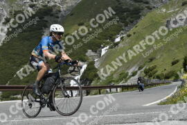 Photo #3283038 | 29-06-2023 11:20 | Passo Dello Stelvio - Waterfall curve BICYCLES