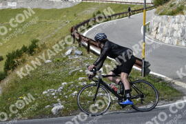 Photo #2742114 | 25-08-2022 14:16 | Passo Dello Stelvio - Waterfall curve BICYCLES