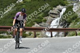 Photo #2203043 | 27-06-2022 11:46 | Passo Dello Stelvio - Waterfall curve BICYCLES