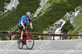 Photo #2243431 | 06-07-2022 11:41 | Passo Dello Stelvio - Waterfall curve BICYCLES