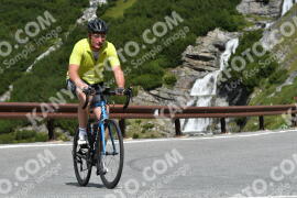 Photo #2412698 | 26-07-2022 10:56 | Passo Dello Stelvio - Waterfall curve BICYCLES