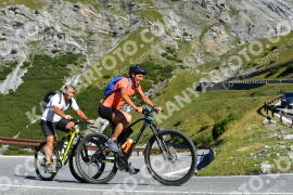 Photo #4003921 | 21-08-2023 09:56 | Passo Dello Stelvio - Waterfall curve BICYCLES