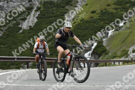Foto #3705703 | 02-08-2023 10:29 | Passo Dello Stelvio - Waterfall Kehre BICYCLES