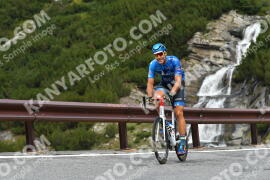 Foto #4083243 | 26-08-2023 10:31 | Passo Dello Stelvio - Waterfall Kehre BICYCLES