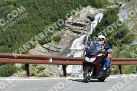 Photo #2398092 | 25-07-2022 09:59 | Passo Dello Stelvio - Waterfall curve