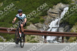 Photo #4253263 | 12-09-2023 10:21 | Passo Dello Stelvio - Waterfall curve BICYCLES