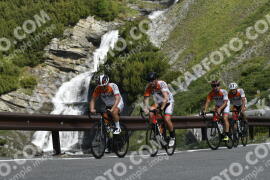 Photo #3279922 | 29-06-2023 09:38 | Passo Dello Stelvio - Waterfall curve BICYCLES