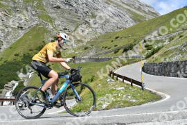 Photo #2417613 | 27-07-2022 11:23 | Passo Dello Stelvio - Waterfall curve BICYCLES