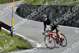 Photo #2412569 | 26-07-2022 10:41 | Passo Dello Stelvio - Waterfall curve BICYCLES