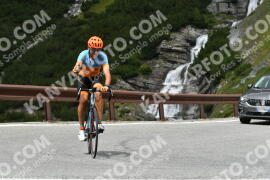 Photo #2444037 | 30-07-2022 12:20 | Passo Dello Stelvio - Waterfall curve BICYCLES