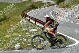 Photo #4055364 | 24-08-2023 13:36 | Passo Dello Stelvio - Waterfall curve BICYCLES