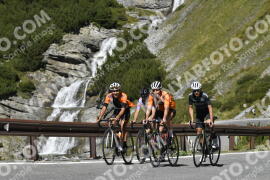 Photo #2731245 | 24-08-2022 12:07 | Passo Dello Stelvio - Waterfall curve BICYCLES