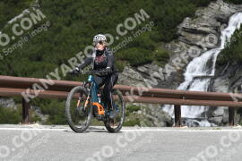 Foto #3735465 | 06-08-2023 10:51 | Passo Dello Stelvio - Waterfall Kehre BICYCLES