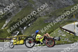 Photo #2129456 | 13-06-2022 11:44 | Passo Dello Stelvio - Waterfall curve BICYCLES