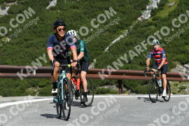 Photo #2412334 | 26-07-2022 10:22 | Passo Dello Stelvio - Waterfall curve BICYCLES