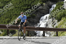 Foto #3798027 | 10-08-2023 16:35 | Passo Dello Stelvio - Waterfall Kehre BICYCLES