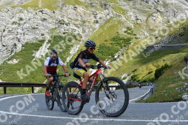 Photo #3932883 | 18-08-2023 09:26 | Passo Dello Stelvio - Waterfall curve BICYCLES