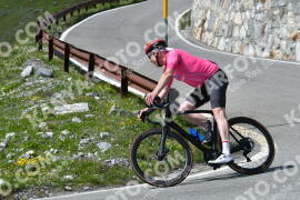 Photo #2171687 | 20-06-2022 15:43 | Passo Dello Stelvio - Waterfall curve BICYCLES