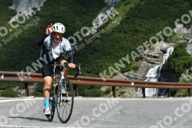Photo #2380541 | 24-07-2022 09:49 | Passo Dello Stelvio - Waterfall curve BICYCLES