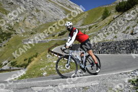 Photo #2737990 | 25-08-2022 11:43 | Passo Dello Stelvio - Waterfall curve BICYCLES