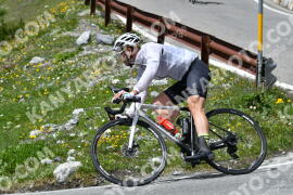 Photo #2204569 | 27-06-2022 14:24 | Passo Dello Stelvio - Waterfall curve BICYCLES
