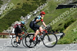 Photo #2184354 | 25-06-2022 09:58 | Passo Dello Stelvio - Waterfall curve BICYCLES