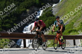 Foto #2220969 | 02-07-2022 16:28 | Passo Dello Stelvio - Waterfall Kehre BICYCLES