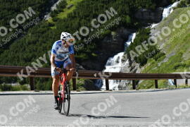 Photo #2272435 | 09-07-2022 16:30 | Passo Dello Stelvio - Waterfall curve BICYCLES