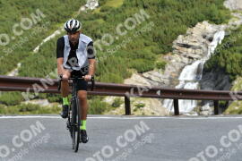 Photo #2680314 | 17-08-2022 09:43 | Passo Dello Stelvio - Waterfall curve BICYCLES