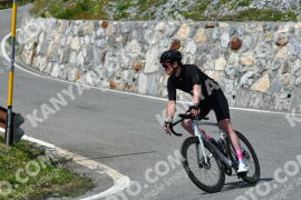 Photo #2507678 | 04-08-2022 15:24 | Passo Dello Stelvio - Waterfall curve BICYCLES