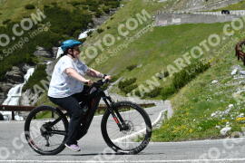 Photo #2146858 | 18-06-2022 14:08 | Passo Dello Stelvio - Waterfall curve BICYCLES