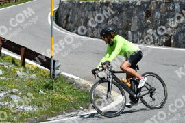Photo #2137433 | 17-06-2022 11:39 | Passo Dello Stelvio - Waterfall curve BICYCLES