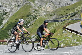 Photo #2398408 | 25-07-2022 10:36 | Passo Dello Stelvio - Waterfall curve BICYCLES