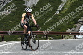 Photo #2168826 | 20-06-2022 10:50 | Passo Dello Stelvio - Waterfall curve BICYCLES