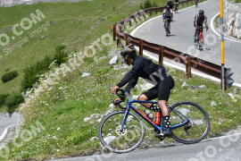 Photo #2302858 | 14-07-2022 13:20 | Passo Dello Stelvio - Waterfall curve BICYCLES