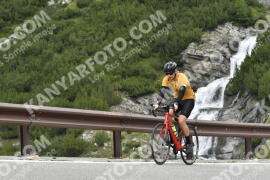 Photo #3699593 | 02-08-2023 10:39 | Passo Dello Stelvio - Waterfall curve BICYCLES