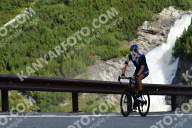 Photo #3932907 | 18-08-2023 09:26 | Passo Dello Stelvio - Waterfall curve BICYCLES