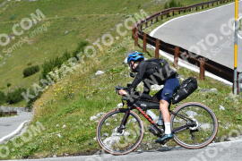 Photo #2433203 | 29-07-2022 12:31 | Passo Dello Stelvio - Waterfall curve BICYCLES