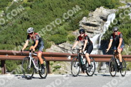 Photo #2555035 | 09-08-2022 10:11 | Passo Dello Stelvio - Waterfall curve BICYCLES