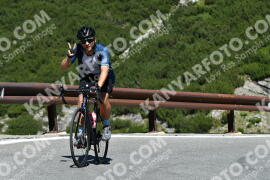 Foto #2289178 | 12-07-2022 11:00 | Passo Dello Stelvio - Waterfall Kehre BICYCLES