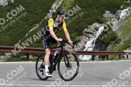 Photo #2173359 | 21-06-2022 10:23 | Passo Dello Stelvio - Waterfall curve BICYCLES