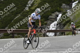 Foto #2128967 | 13-06-2022 12:28 | Passo Dello Stelvio - Waterfall Kehre BICYCLES