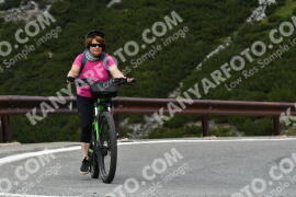 Photo #2178978 | 24-06-2022 10:55 | Passo Dello Stelvio - Waterfall curve BICYCLES