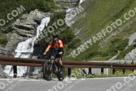Photo #3498585 | 16-07-2023 10:42 | Passo Dello Stelvio - Waterfall curve BICYCLES