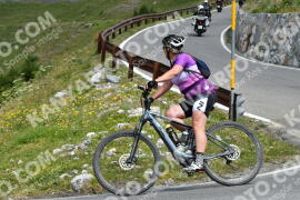 Photo #2363648 | 21-07-2022 11:20 | Passo Dello Stelvio - Waterfall curve BICYCLES