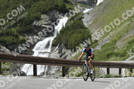 Photo #3286187 | 29-06-2023 14:35 | Passo Dello Stelvio - Waterfall curve BICYCLES