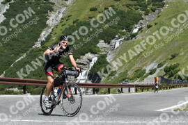 Photo #2352761 | 19-07-2022 10:59 | Passo Dello Stelvio - Waterfall curve BICYCLES
