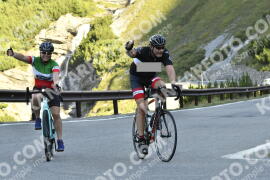 Photo #3832859 | 12-08-2023 09:21 | Passo Dello Stelvio - Waterfall curve BICYCLES